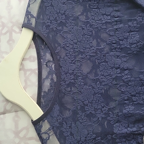 Dress lace - Picture 4 of 6